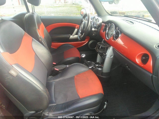 2005 MINI COOPER CONVERTIBLE WMWRF33455TF60575 Photo 4