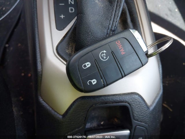 Jeep Renegade Latitude 2017 ZACCJABB7HPE65962 Image 11