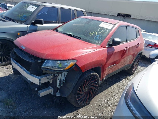 3C4NJCAB0JT462664 Jeep Compass Sport