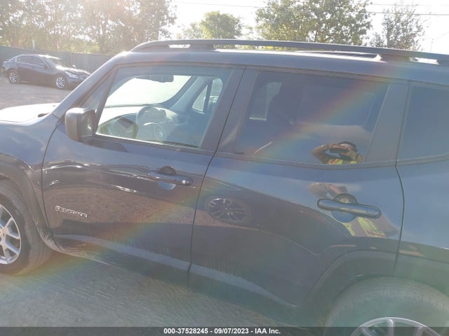 Jeep Renegade Latitude 2022 ZACNJDB11NPN85816 Image 6