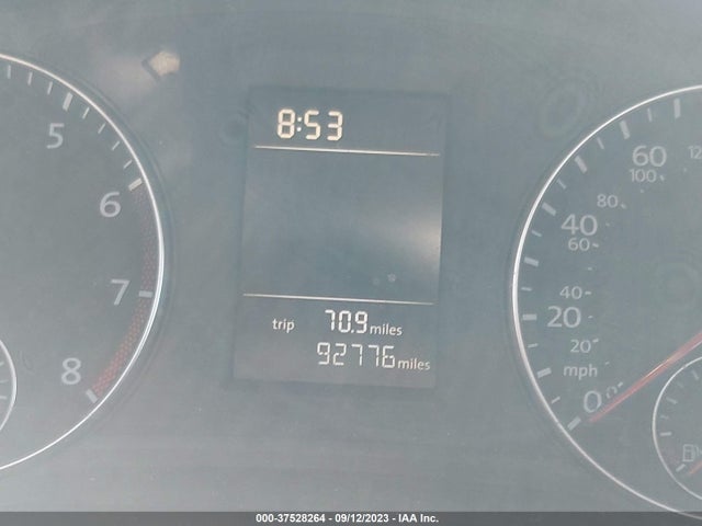 1VWAT7A33FC096773 Volkswagen Passat 1.8t Limited Edition