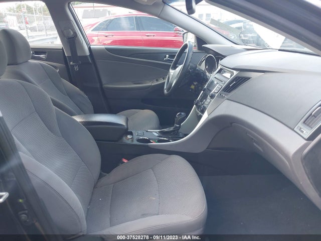 2013 HYUNDAI SONATA GLS VIN: 5NPEB4AC9DH774367