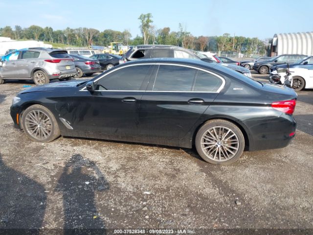 WBAJB1C53JB374617 BMW 530e Xdrive Iperformance
