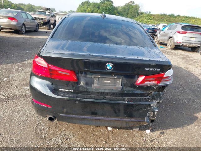 WBAJB1C53JB374617 BMW 530e Xdrive Iperformance