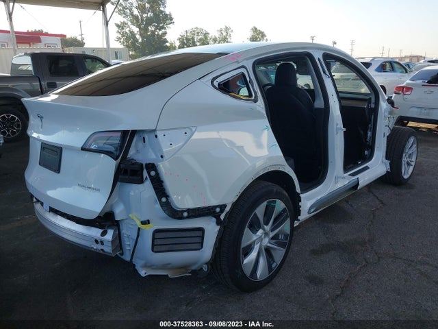 Tesla Model Y Long Range 2021 5YJYGDEE7MF244990 Image 12