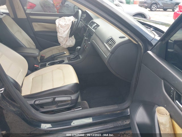 1VWBV7A37FC091459 Volkswagen Passat 2.0l Tdi Se W/sunroof