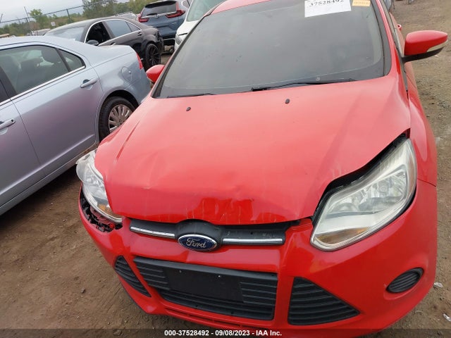 2014 FORD FOCUS SE VIN: 1FADP3F27EL370655