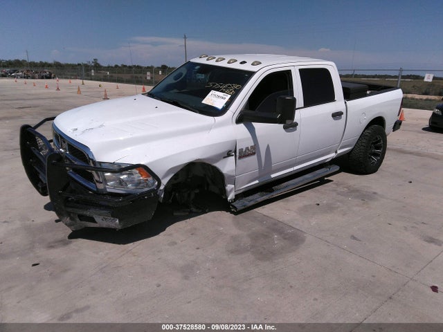 RAM 2500 Tradesman 2018 3C6UR5CL3JG108739 Image 2