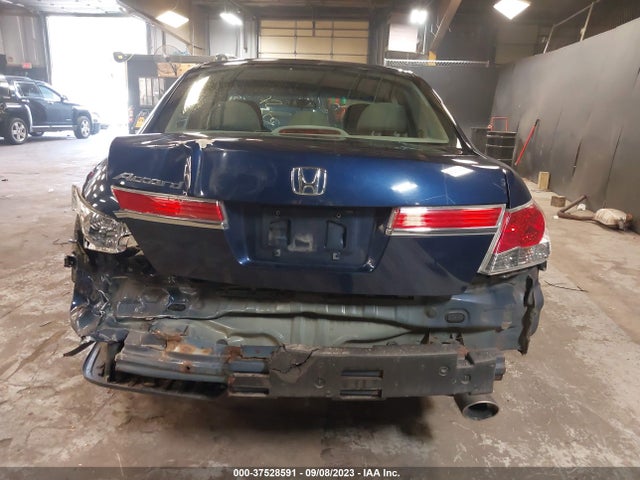 2011 HONDA ACCORD SDN EX VIN: 1HGCP2F74BA117121