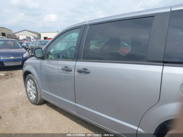 2C4RDGBG3KR504775 Dodge Grand Caravan Se
