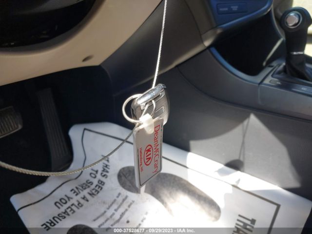 KNAGM4A77F5644836 KIA Optima Lx