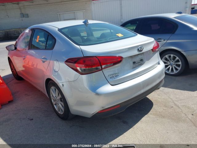 3KPFL4A70HE125264 KIA FORTE LX