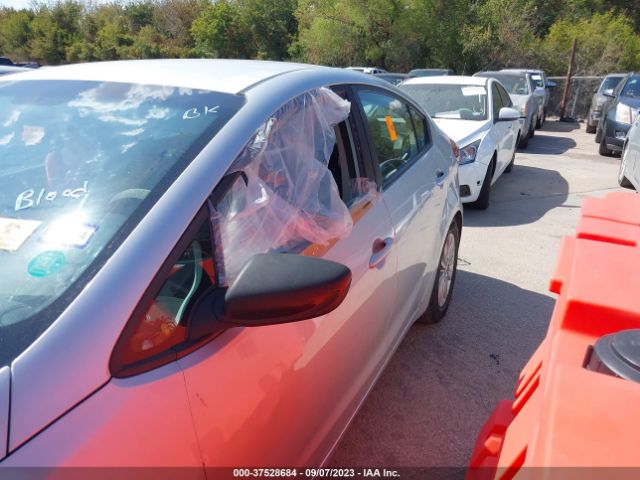 3KPFL4A70HE125264 KIA FORTE LX