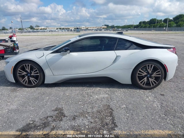 2017 BMW i8, VIN: WBY2Z2C34HV676769