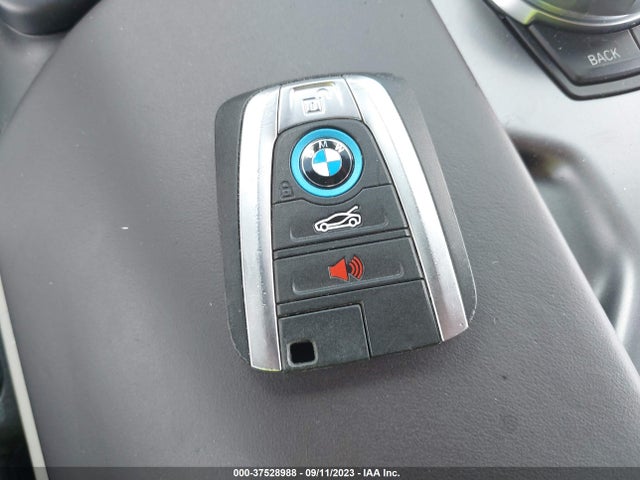2017 BMW i8, VIN: WBY2Z2C34HV676769