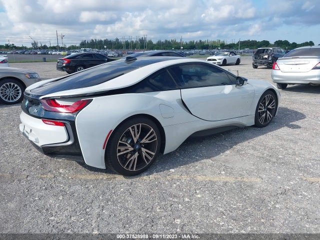 2017 BMW i8, VIN: WBY2Z2C34HV676769