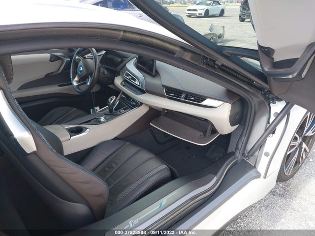 2017 BMW i8, VIN: WBY2Z2C34HV676769