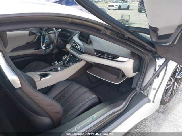 WBY2Z2C34HV676769 BMW I8
