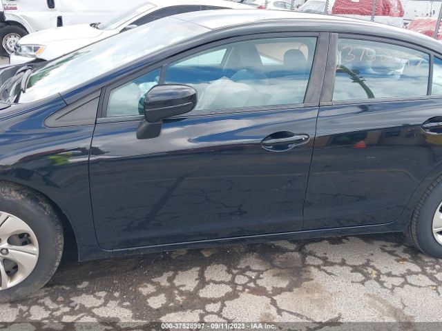 19XFB2F55FE291016 Honda Civic Sedan Lx
