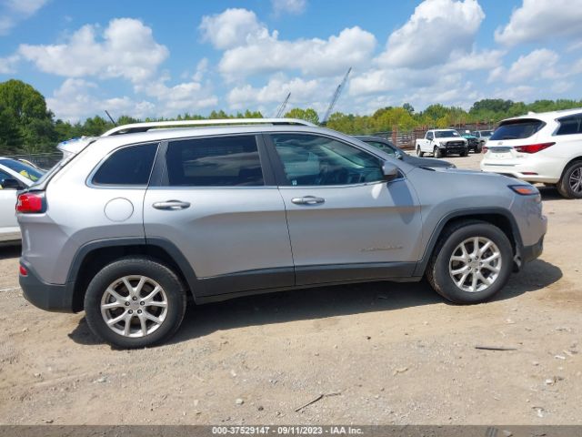1C4PJMCS2EW294621 Jeep Cherokee Latitude