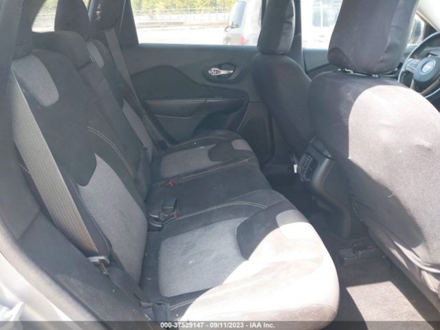 1C4PJMCS2EW294621 Jeep Cherokee Latitude