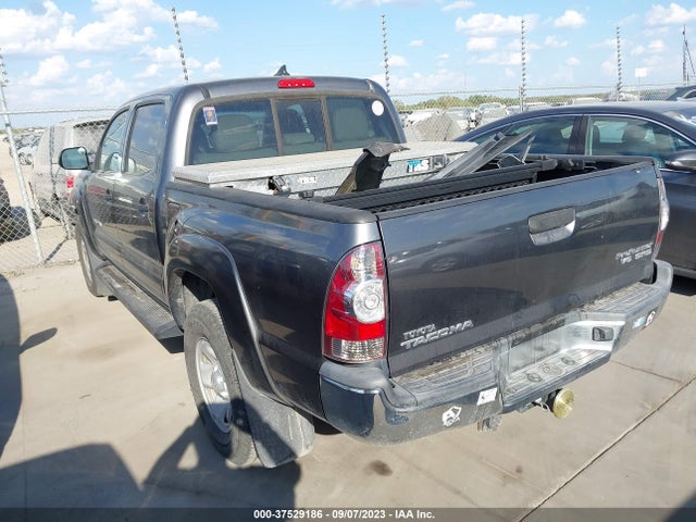 Toyota Tacoma Prerunner 2014 5TFJU4GNXEX061064 Image 3