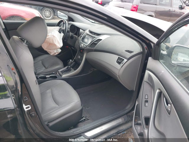 2015 HYUNDAI ELANTRA LIMITED VIN: 5NPDH4AE5FH624299