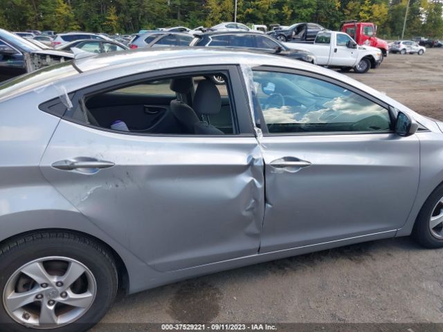 5NPDH4AE6FH610198 Hyundai ELANTRA SE