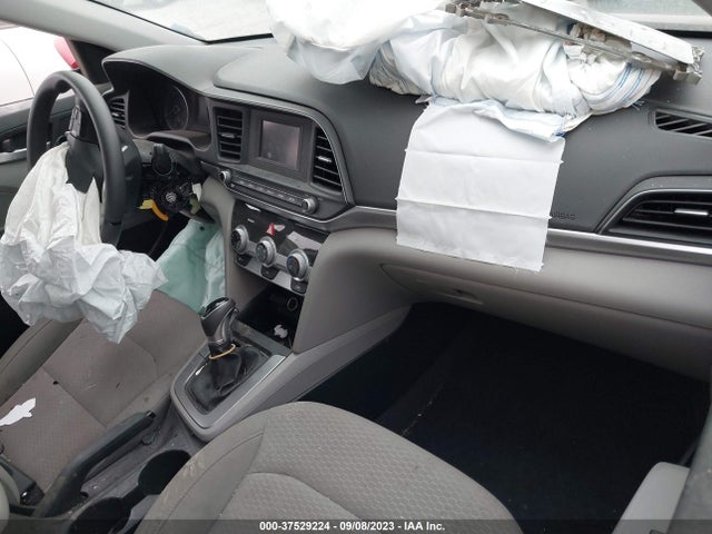 Hyundai ELANTRA SE 2019 KMHD74LF4KU875741 Image 5