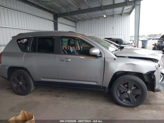 1C4NJDEB6GD758299 Jeep Compass Latitude