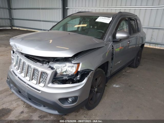 1C4NJDEB6GD758299 Jeep Compass Latitude