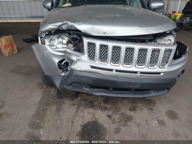 1C4NJDEB6GD758299 Jeep Compass Latitude