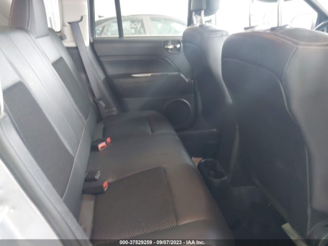 1C4NJDEB6GD758299 Jeep Compass Latitude