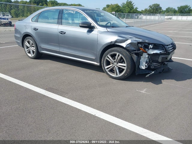 2013 VOLKSWAGEN PASSAT TDI SEL PREMIUM VIN: 1VWCN7A34DC110860