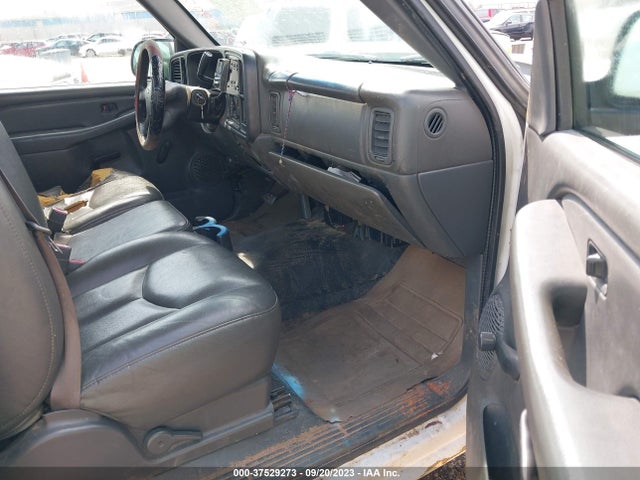 2006 CHEVROLET SILVERADO 1500 WORK TRUCK VIN: 1GCEC14X26Z117223
