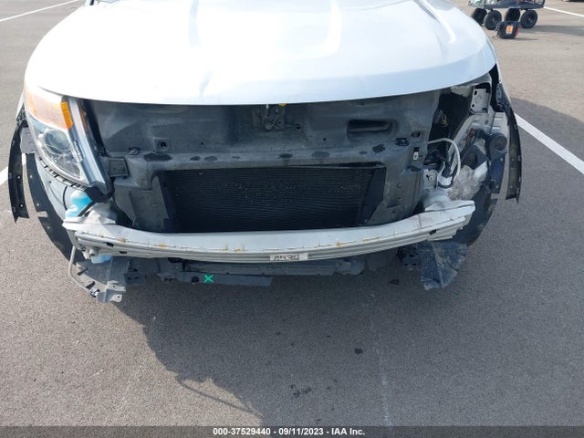 Ford EXPLORER XLT 2015 1FM5K8D80FGC04016 Image 6
