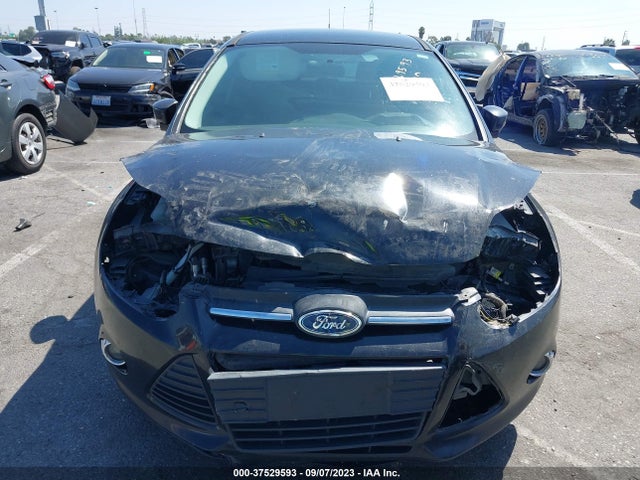 Ford FOCUS SE 2014 1FADP3K24EL461730 Image 12