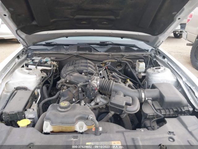 1ZVBP8AM1E5208710 Ford Mustang V6