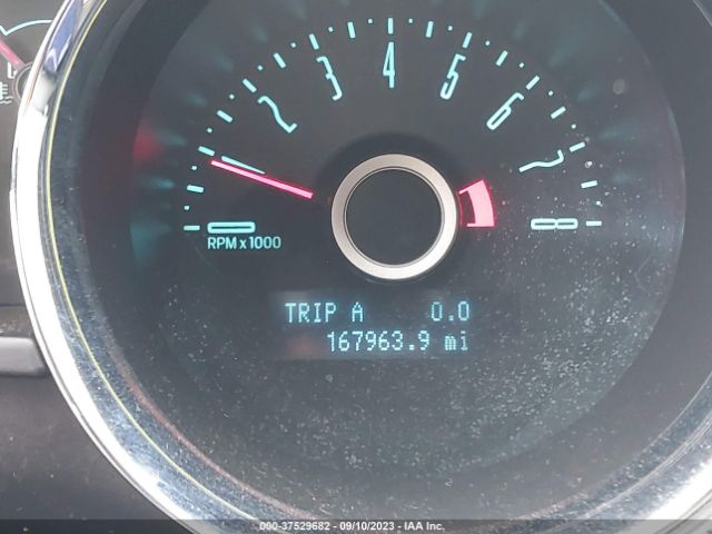 1ZVBP8AM1E5208710 Ford Mustang V6