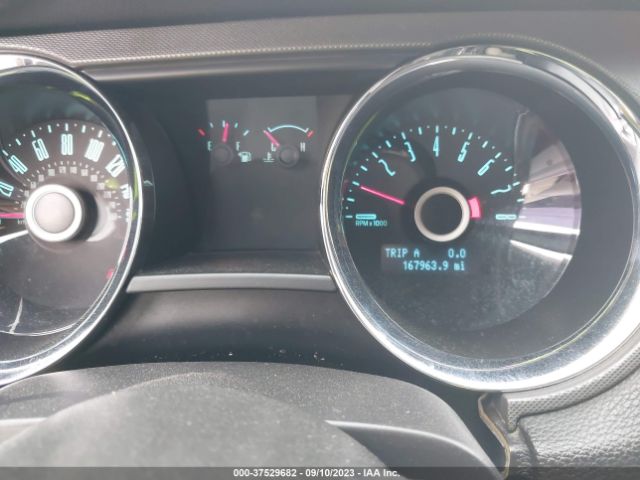 1ZVBP8AM1E5208710 Ford Mustang V6