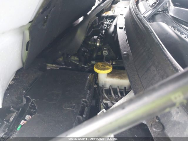 1C4PJMCB4GW197360 Jeep Cherokee Altitude