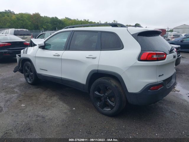 1C4PJMCB4GW197360 Jeep Cherokee Altitude