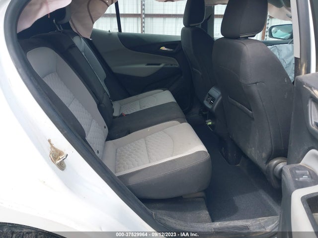Chevrolet EQUINOX LS 2018 2GNAXHEV2J6301596 Image 8