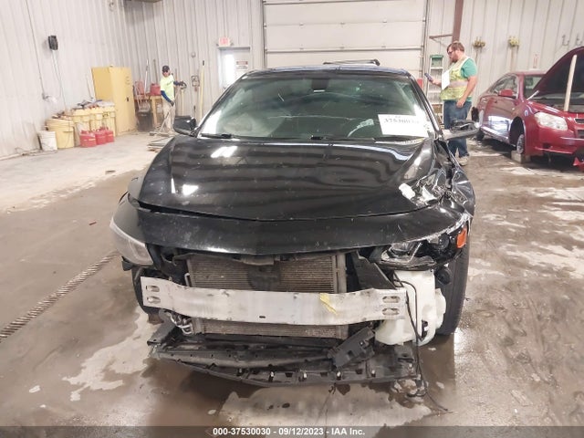 Chevrolet MALIBU LT 2018 1G1ZD5ST3JF241350 Image 12