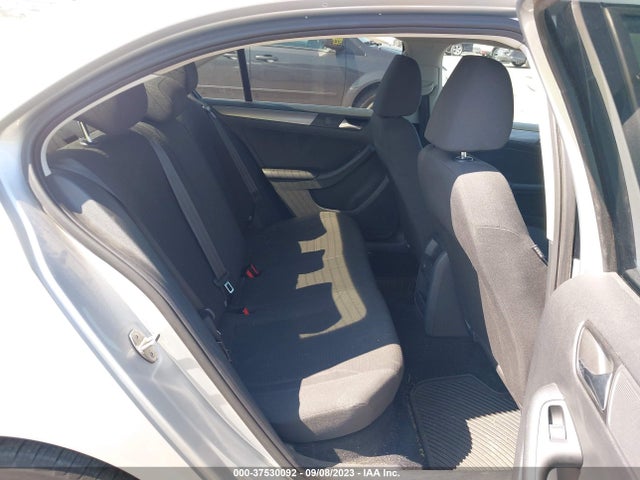 3VWLA7AJ9FM323668 Volkswagen Jetta Sedan 2.0l Tdi S