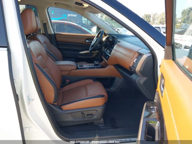 5N1DR3DK7NC208334 Nissan Pathfinder Platinum