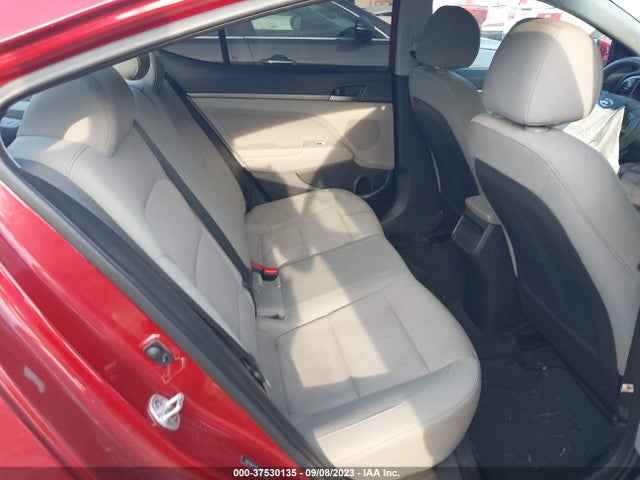 2017 HYUNDAI ELANTRA SE VIN: 5NPD84LF2HH046137