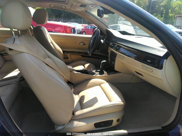2009 BMW 3 SERIES 328I VIN: WBAWB33559P138230