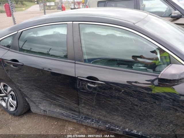 19XFC2F51HE053003 Honda Civic Sedan Lx