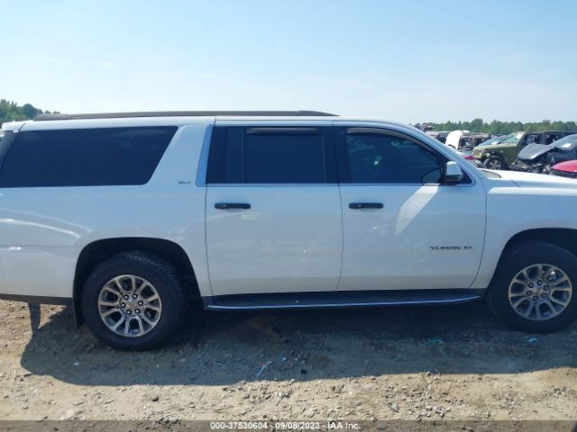 1GKS1GKC6KR317693 GMC Yukon Xl Slt